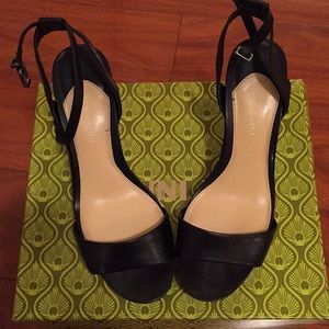 Gianni Bini Black Tessa (Wedges) size 9